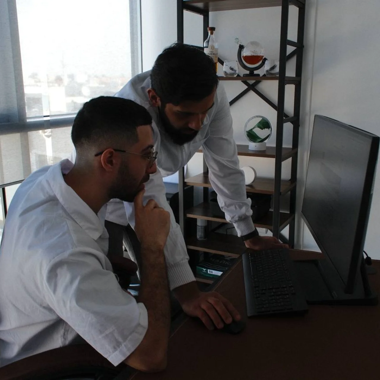 איך לבחור קליניקה להשתלת שיער — מדריך מקצועי